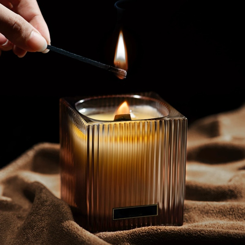 شمعة معطرة للعلاج بالروائح، عط - مراجعة Home Fragrance Candles وسعره