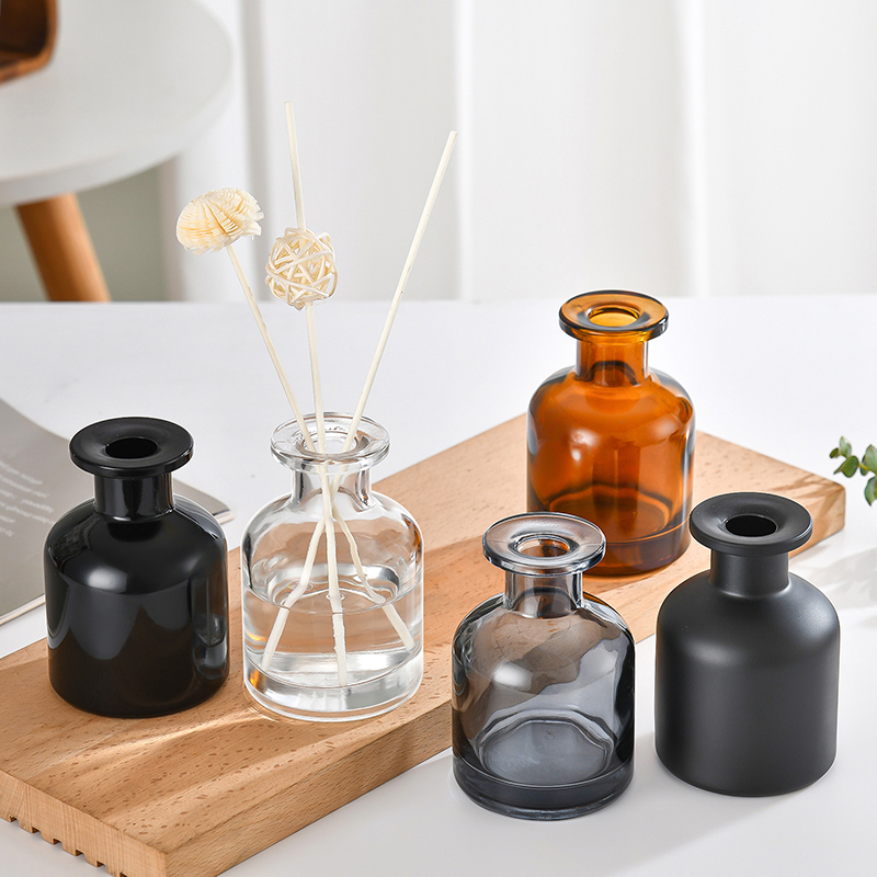زجاجة ناشرة للعطور المنزلية ،  - مراجعة Home Fragrance Glade وسعره
